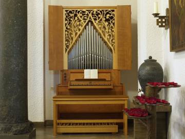 Chororgel von 1986 des Orgelbauers Paul Ott