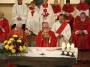 pastoraler_raum:pontifikalamt:gabenbereitung.erzbischof.koch.jpg