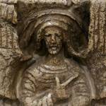 Vorderseite Taufstein im Chorraum