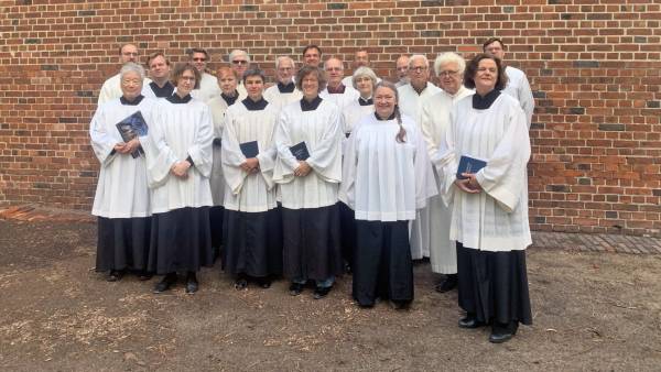 Choralscholatreffen an Christi Himmelfahrt 2025 in Sankt Joseph in Berlin-Tegel.