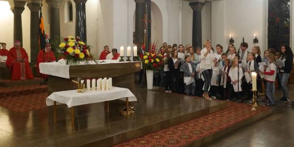 kinder.und.jugendchor.st.alfons.4.jpg