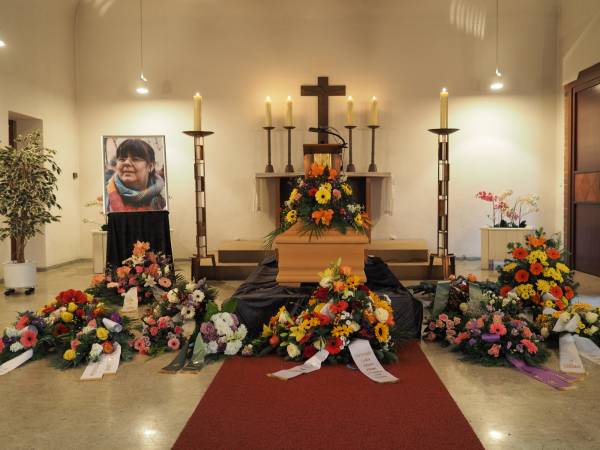 mechthild.haller.beerdigung.kapelle.5.jpg
