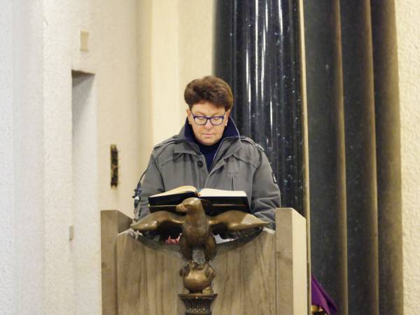 mechthild.haller.requiem.md.lesung.2.jpg